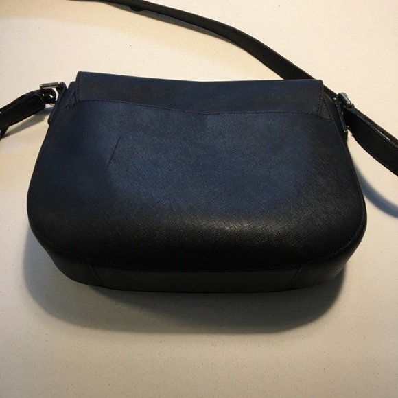 Michael Kors MK black crossbody - Picture 8 of 9